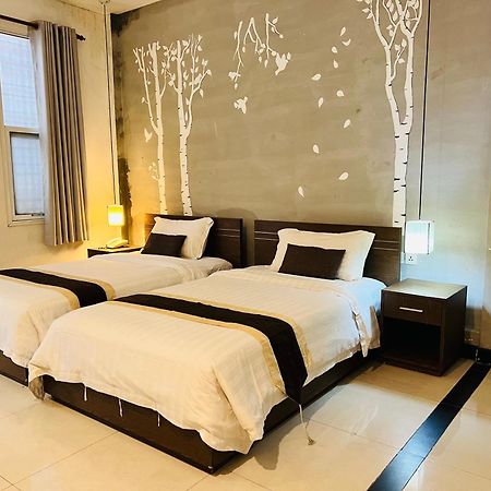Asiban Quay Boutique Hotel Пном Пен Екстериор снимка