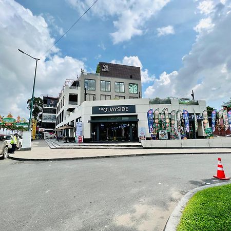 Asiban Quay Boutique Hotel Пном Пен Екстериор снимка