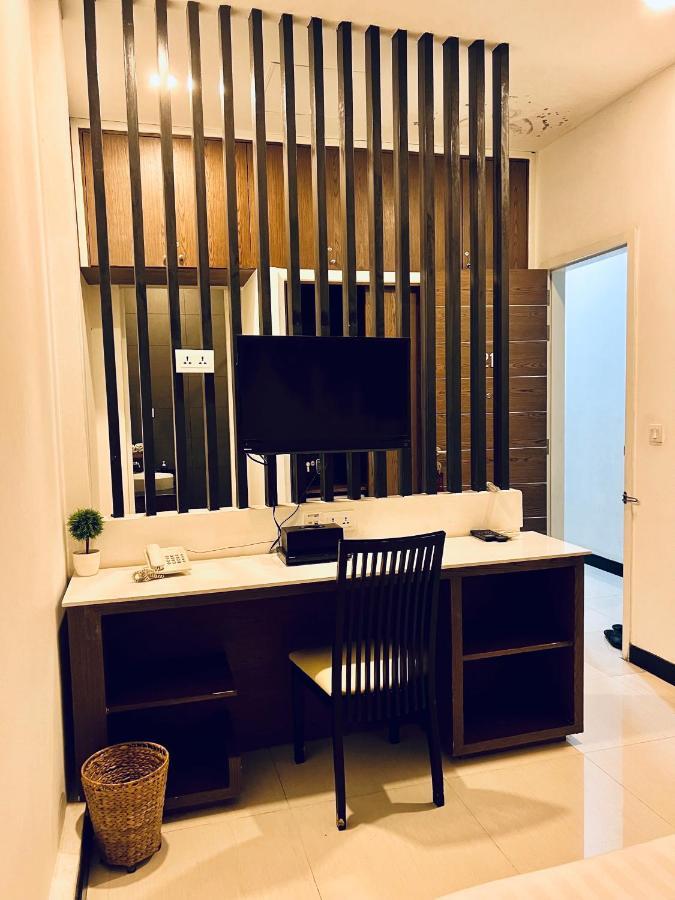 Asiban Quay Boutique Hotel Пном Пен Екстериор снимка