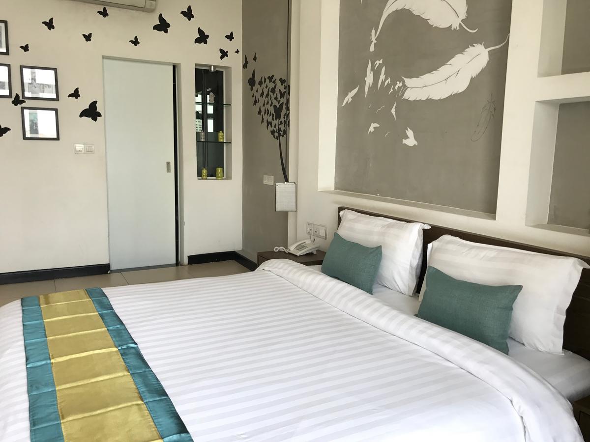 Asiban Quay Boutique Hotel Пном Пен Екстериор снимка