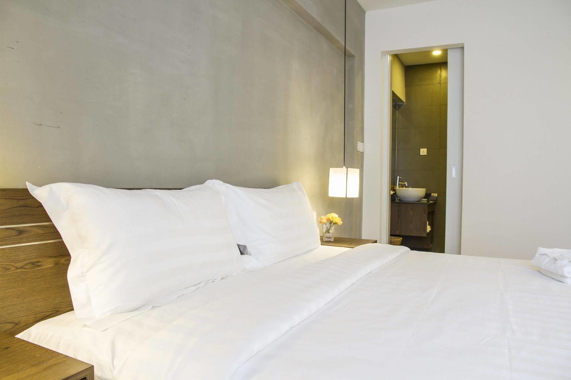 Asiban Quay Boutique Hotel Пном Пен Екстериор снимка
