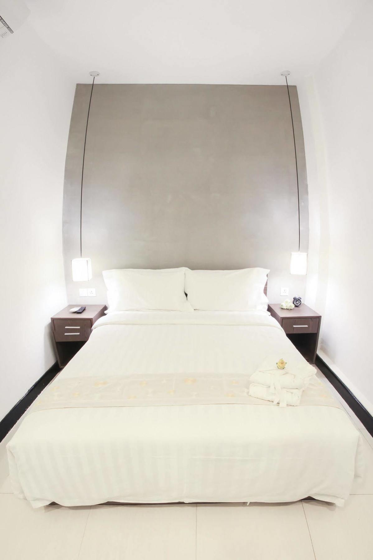 Asiban Quay Boutique Hotel Пном Пен Екстериор снимка