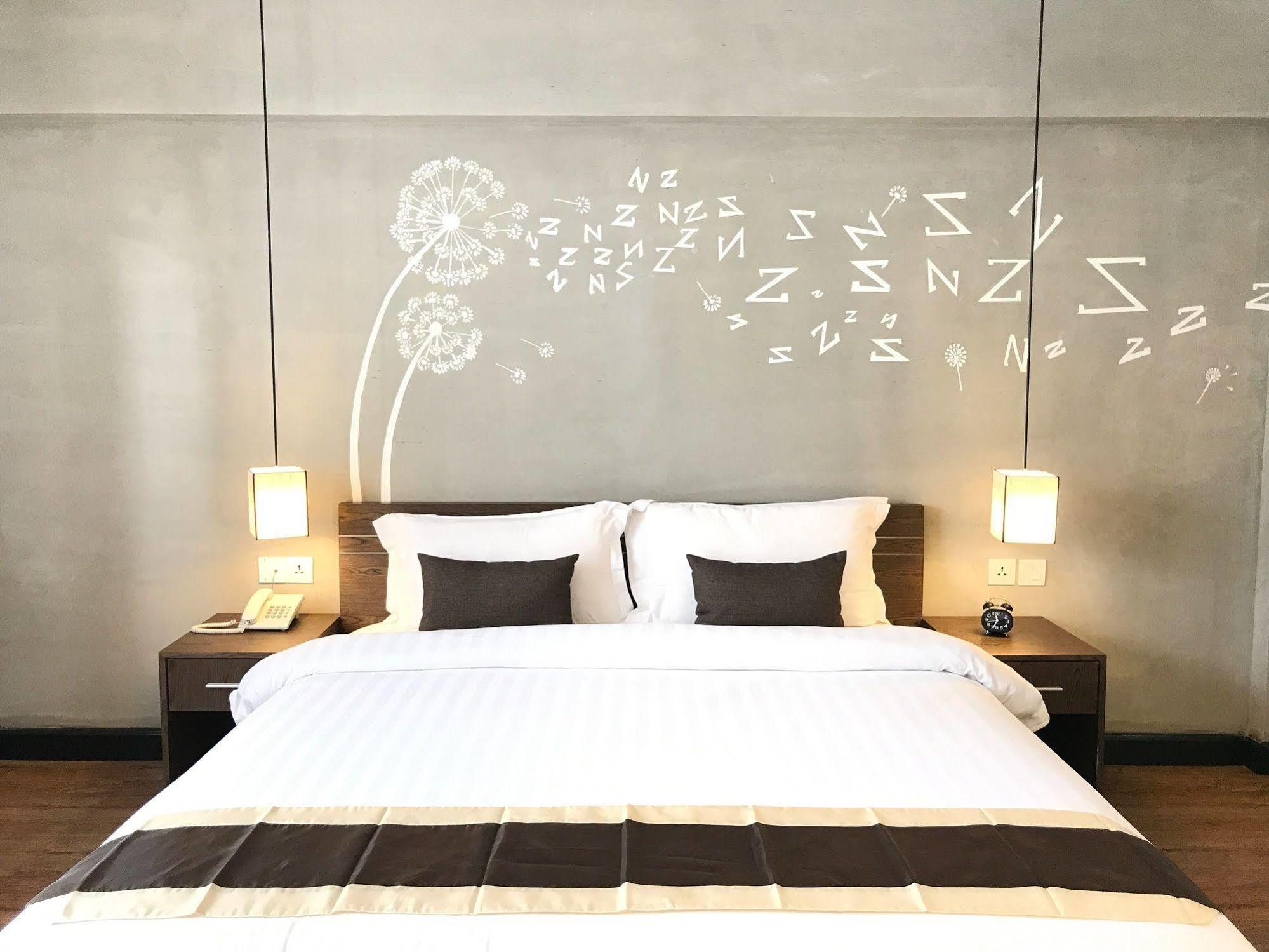 Asiban Quay Boutique Hotel Пном Пен Екстериор снимка